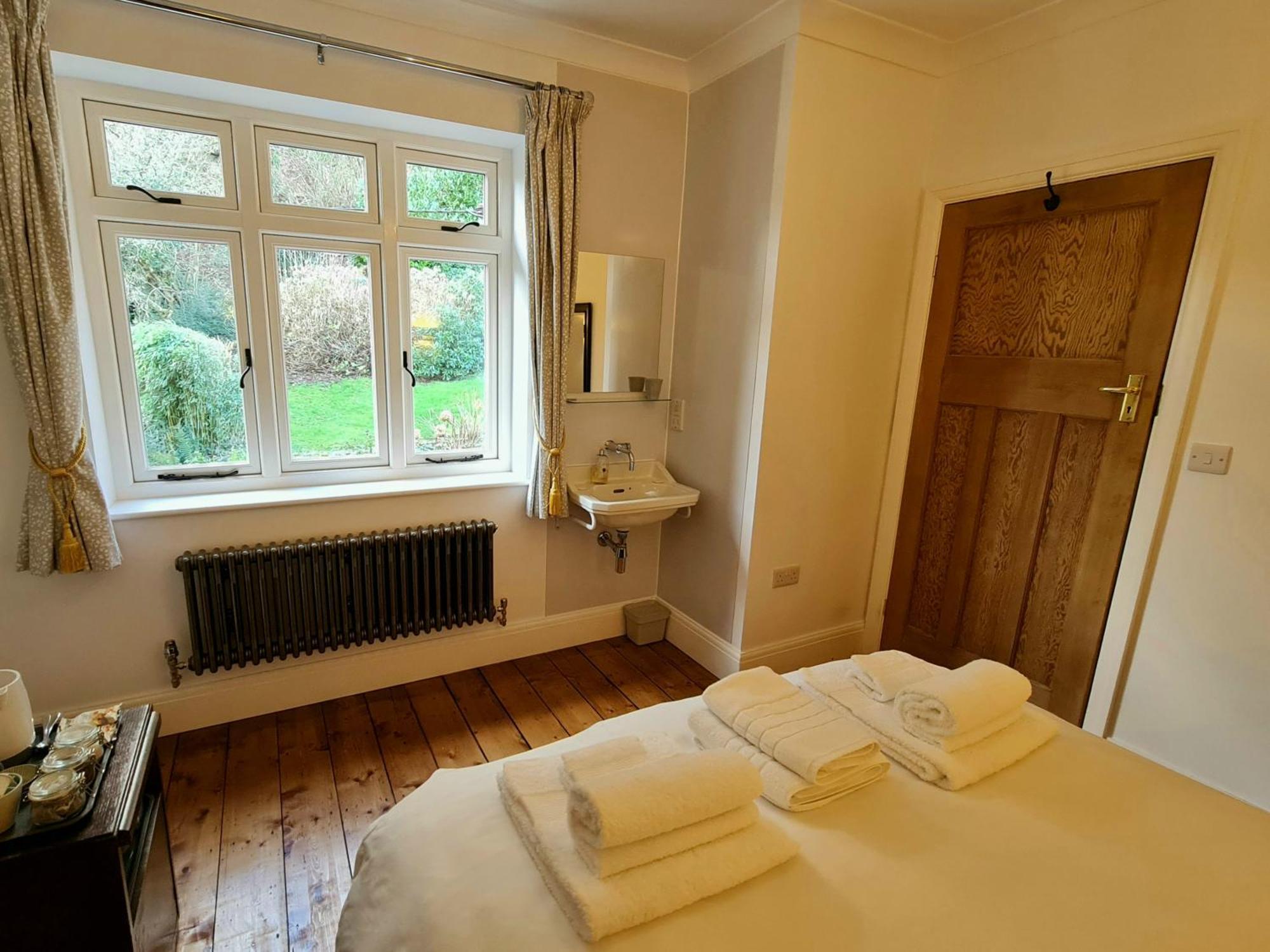 Newberry Wood Guesthouse Ilfracombe Room photo