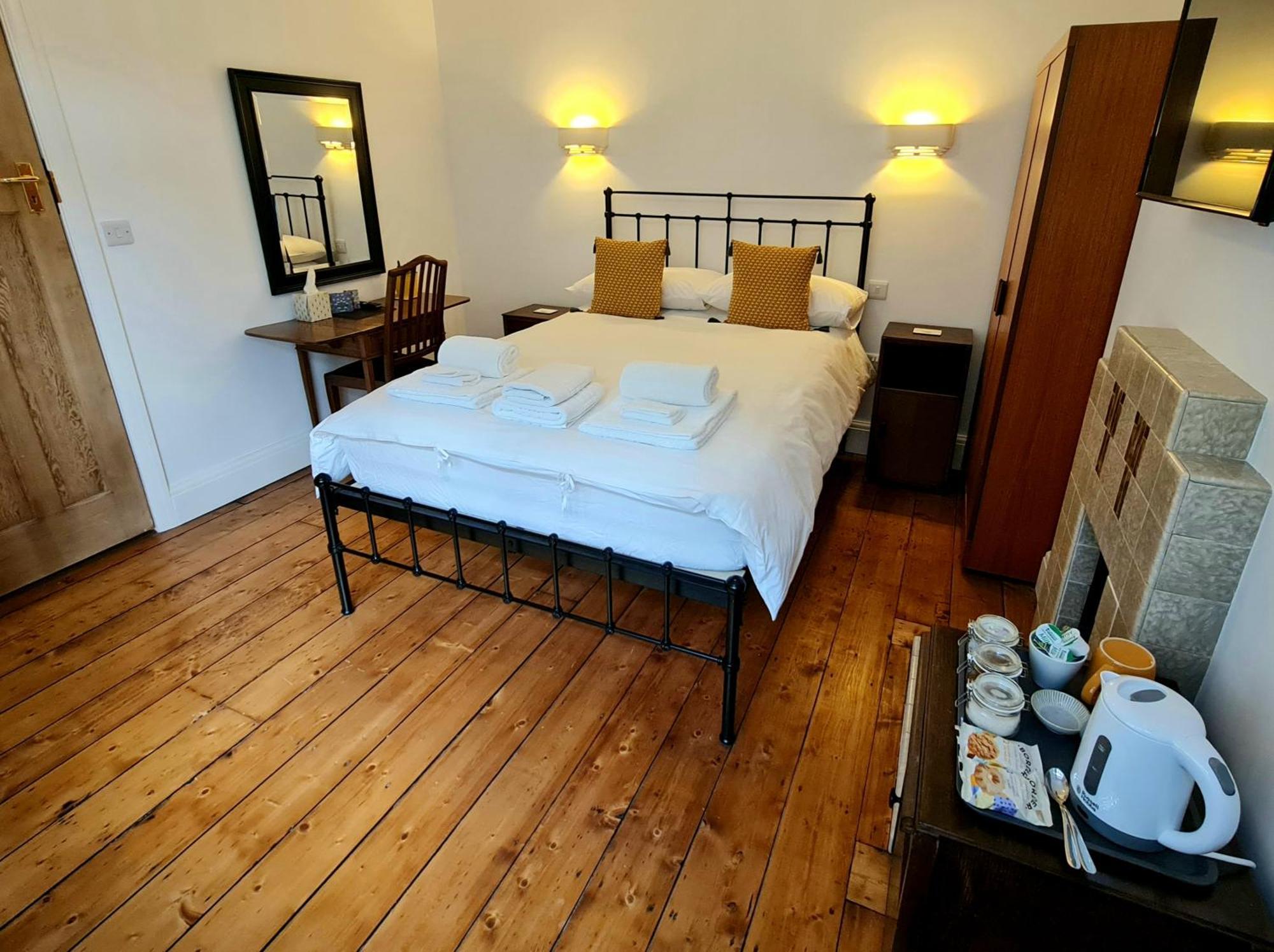 Newberry Wood Guesthouse Ilfracombe Room photo